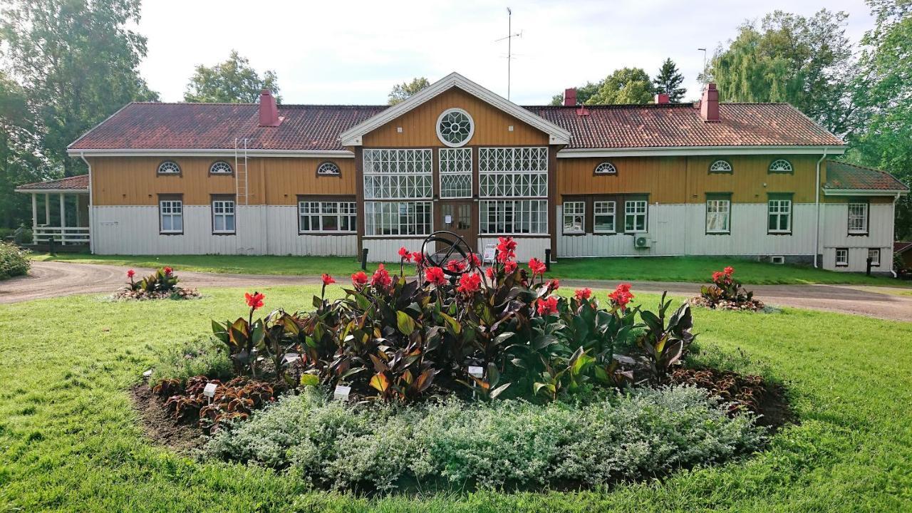 Aparthotel Lepaan Kartanon Toimela Exterior foto